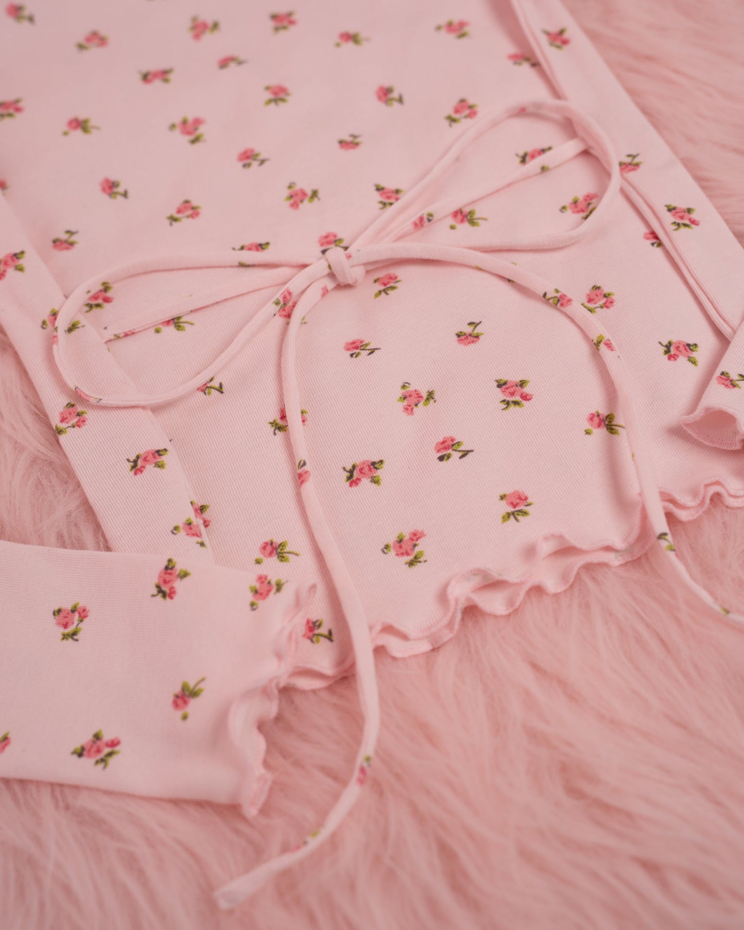 Your Dream Turtleneck - Floral Pink // PREORDER