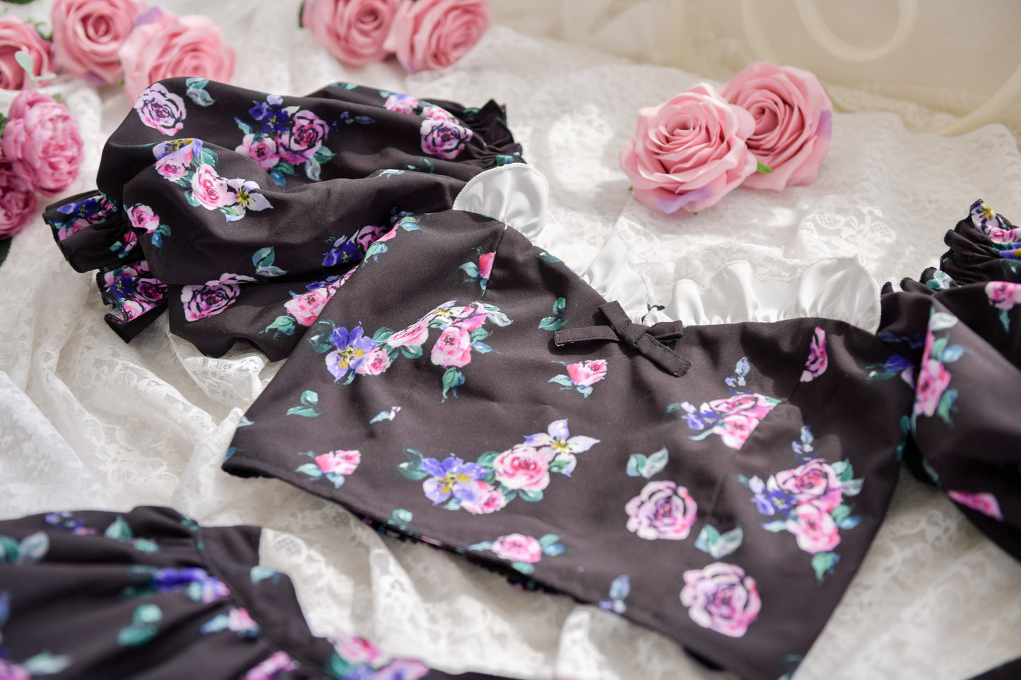 Rosy Black TOP // First Bloom Collection